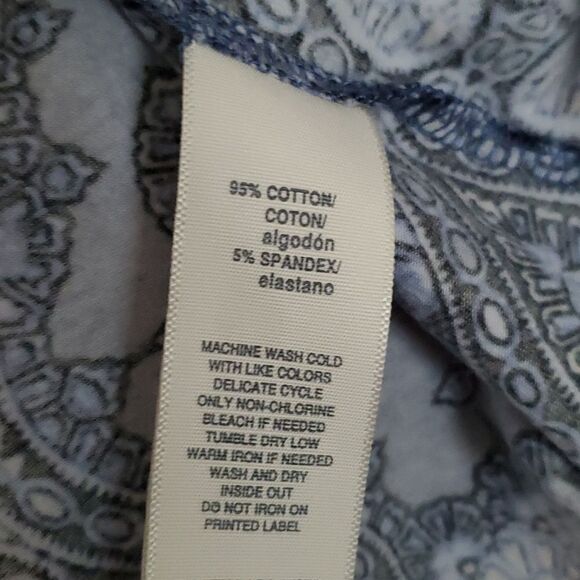 Ella Rafaella Women's 3/4 Sleeve Paisley Blouse Size Medium - Picture 4 of 6